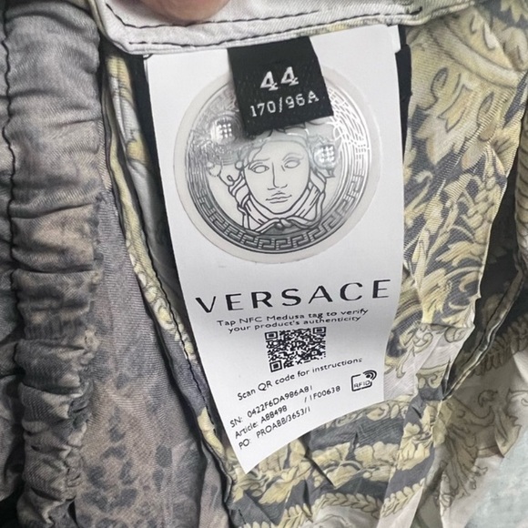 Versace Signature-Prints Patchwork Wrinkle-detail Mini Shirt-dress SZ 44EU/8US - Picture 15 of 16